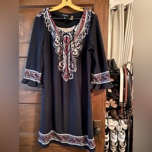 Soft dress, looks great on any figure, so 16